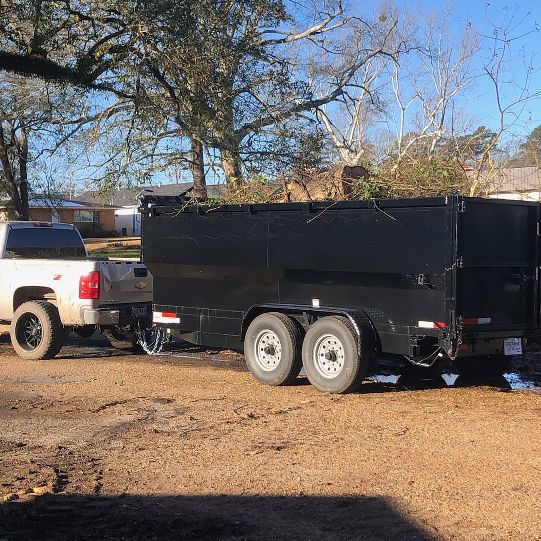 Standard Tree Service (337) 348-2383 using the dump trailer for removal.  When cleanup requires haul off, make your job easier with a dump trailer.

DeRidderRentals.com

#deridderrentals #dumptrailer #texaspride