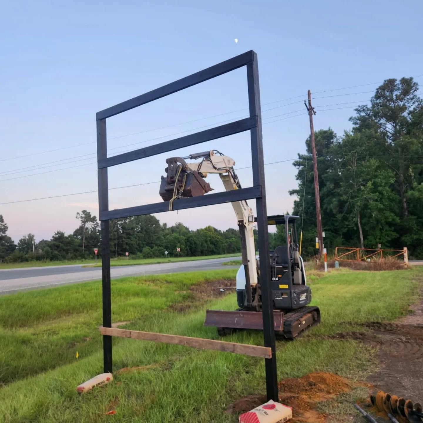 DeRidder Rentals coming through with the assist!  Look who got their awesome new billboard up and shining!  DeRidder Rentals provided the excavator to help Best Pals Mobile K-9 Training (@bestpalsk9training) get their message out there. Go check out Best Pals for all your furry friend's training needs! 🐕

#DeRidderRentals #BestPalsK9Training #SupportLocal #BillboardDreams #ExcavatorPower #K9Training #DeRidderLouisiana #SmallBusinessSuccess